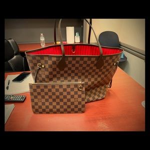 Louis Vuitton Damier Neverfull MM